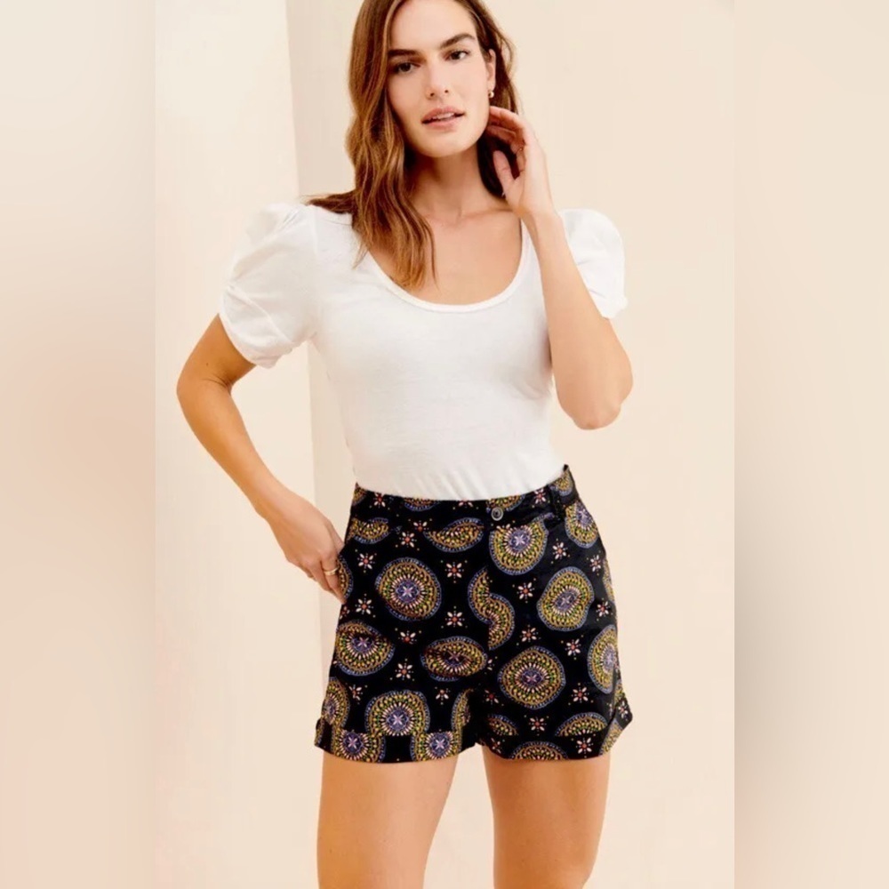 Maeve By Anthropologie Abstract City Black Motif Shorts Size 0 - Picture 1 of 5